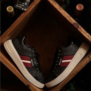 Bally Men's Black and Red Sneakers